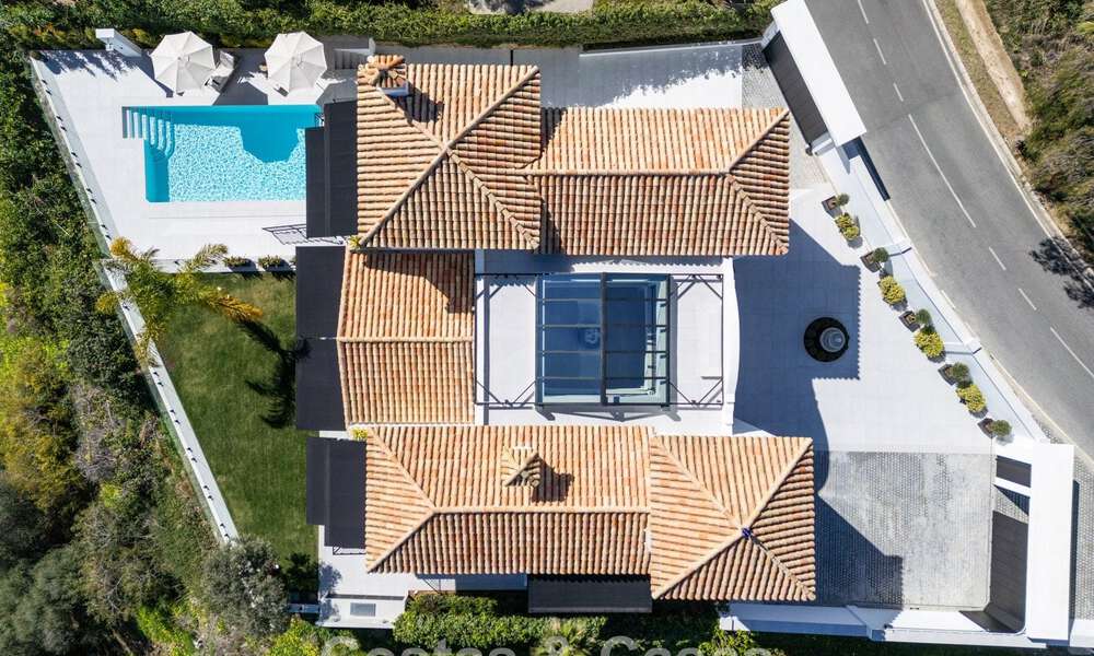 Move-in ready luxury villa with contemporary Spanish architecture and sea views for sale in Marbella - Benahavis 781370
