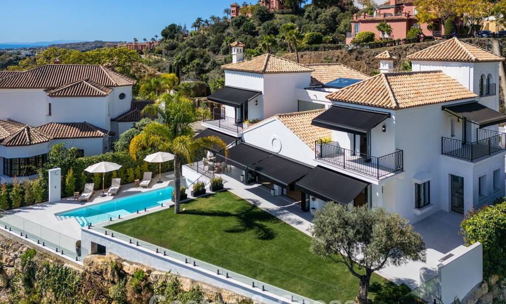 Move-in ready luxury villa with contemporary Spanish architecture and sea views for sale in Marbella - Benahavis 781373