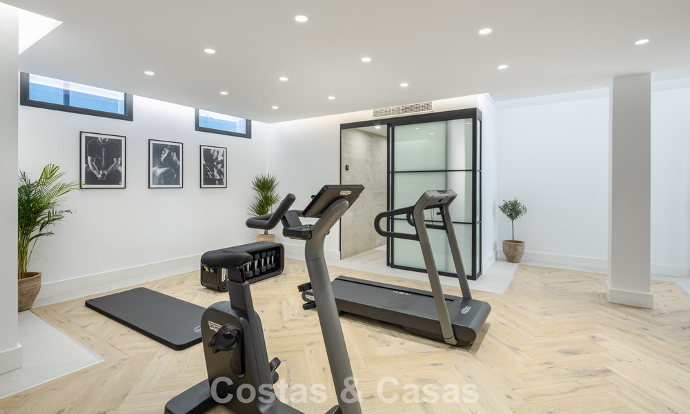 Move-in ready luxury villa with contemporary Spanish architecture and sea views for sale in Marbella - Benahavis 781377