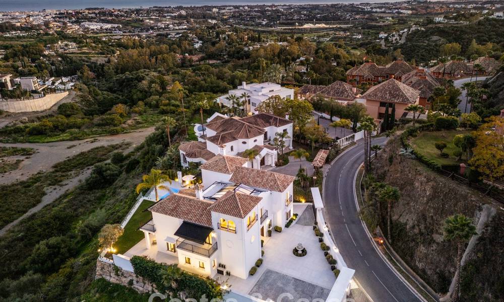 Move-in ready luxury villa with contemporary Spanish architecture and sea views for sale in Marbella - Benahavis 781381