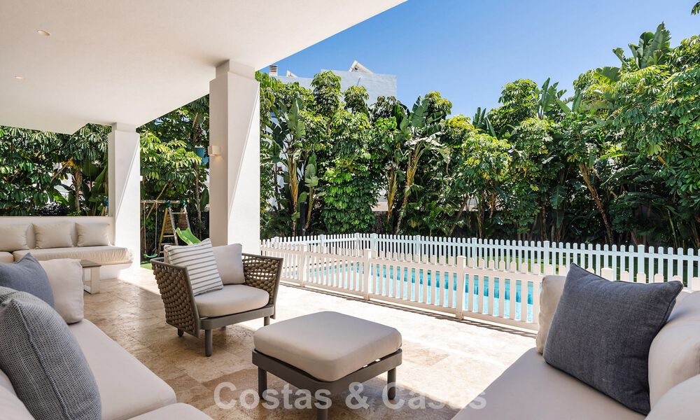 Modernist family villa for sale, in a sought-after community in La Quinta, Marbella - Benahavis 781412