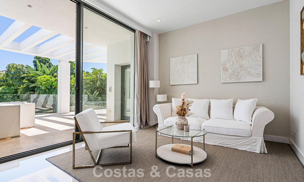 Modernist family villa for sale, in a sought-after community in La Quinta, Marbella - Benahavis 781425