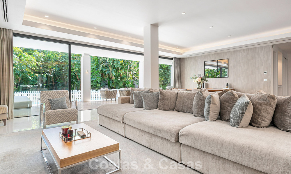 Modernist family villa for sale, in a sought-after community in La Quinta, Marbella - Benahavis 781453
