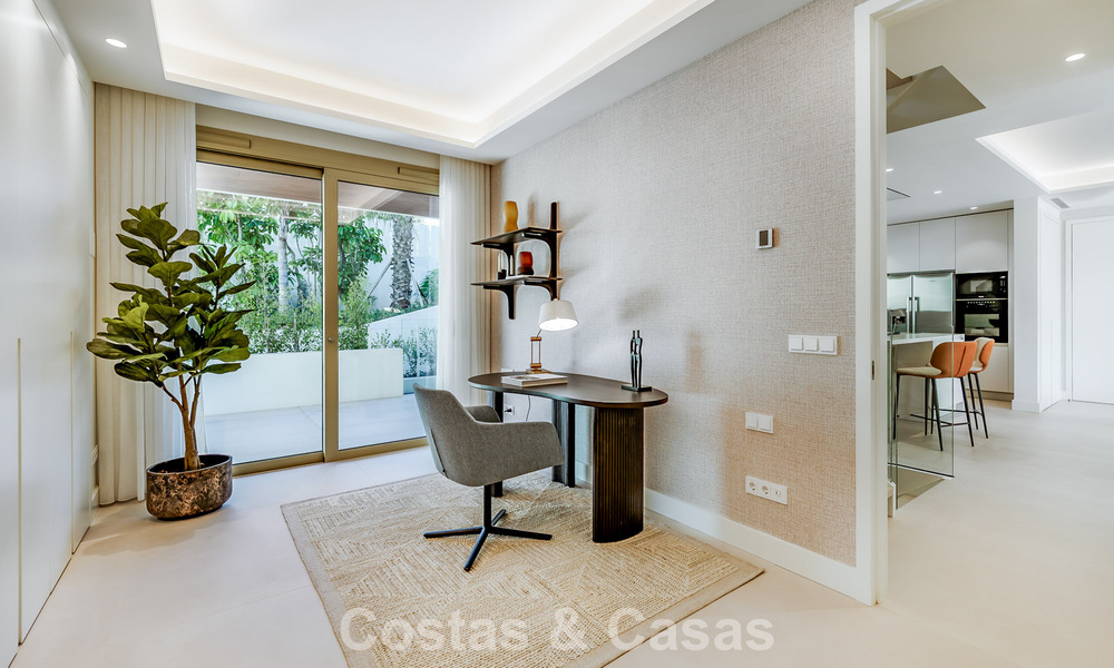 Superior triplex apartment with private garden and pool for sale in the centre of Marbella's Golden Mile 781474