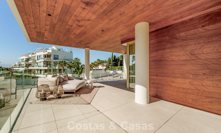 Superior triplex apartment with private garden and pool for sale in the centre of Marbella's Golden Mile 781482 