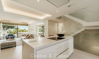 Superior triplex apartment with private garden and pool for sale in the centre of Marbella's Golden Mile 781488 