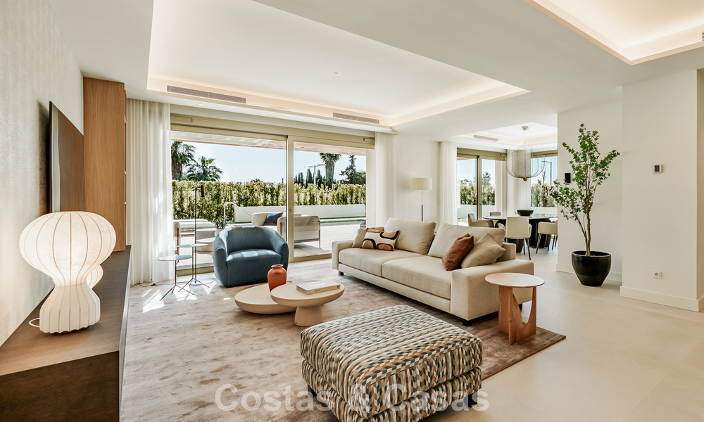 Superior triplex apartment with private garden and pool for sale in the centre of Marbella's Golden Mile 781491
