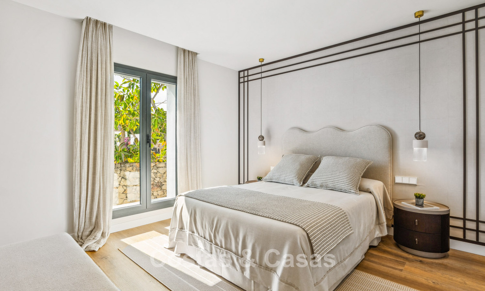 Mediterranean luxury villa with timeless appeal for sale in the prestigious Nueva Andalucía area of Marbella 781534