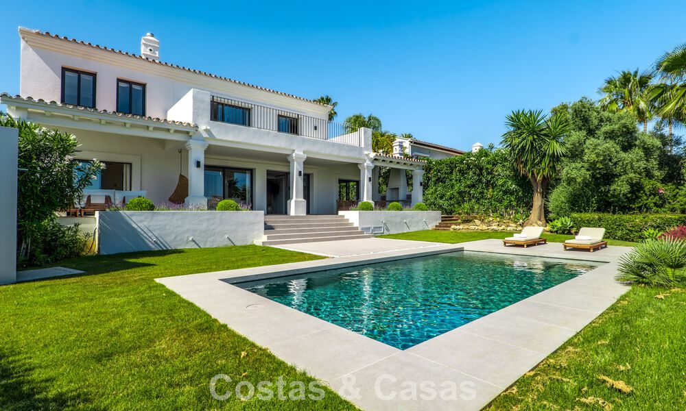 Mediterranean luxury villa with timeless appeal for sale in the prestigious Nueva Andalucía area of Marbella 781543