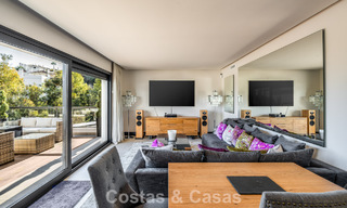 Move-in ready, modern penthouse in a lakeside complex with panoramic views for sale in Nueva Andalucia, Marbella 781589 