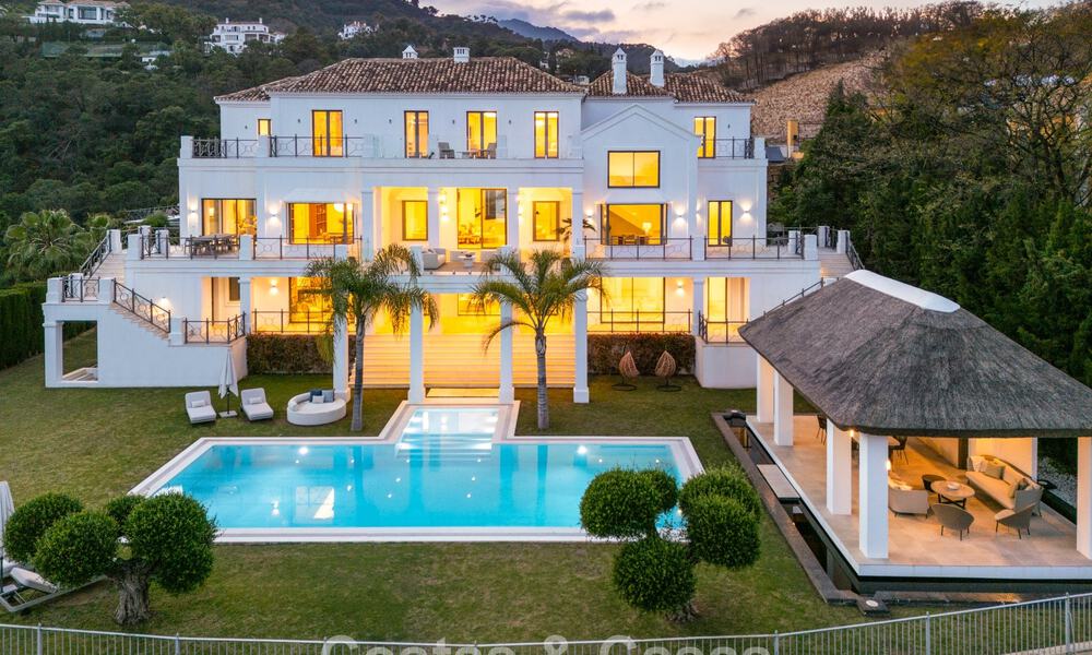 Exclusive luxury villa with an Andalusian style for sale in El Madroñal in Marbella - Benahavis 781598