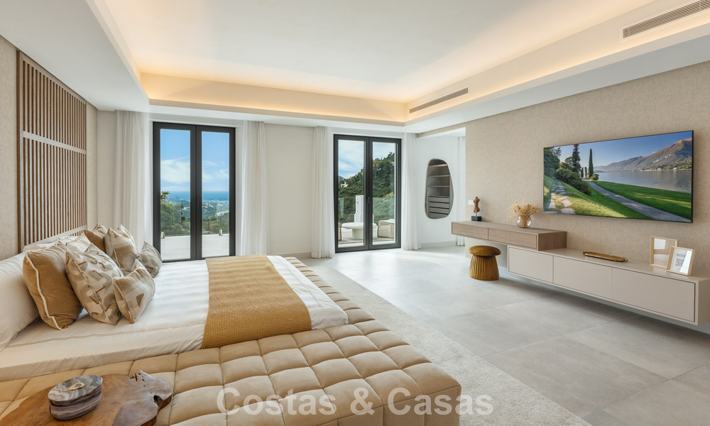 Exclusive luxury villa with an Andalusian style for sale in El Madroñal in Marbella - Benahavis 781602