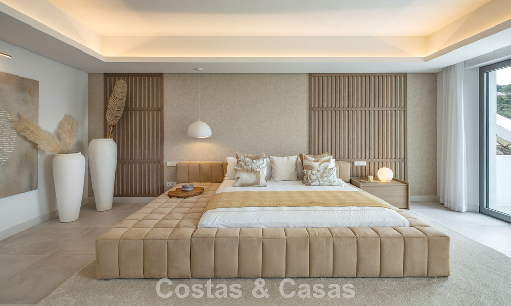 Exclusive luxury villa with an Andalusian style for sale in El Madroñal in Marbella - Benahavis 781603