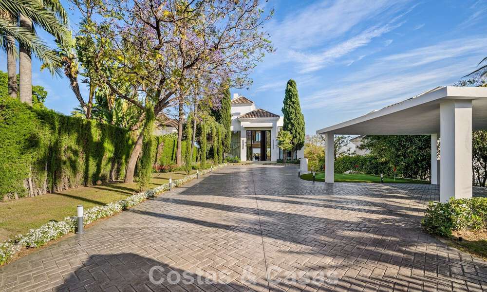 Move-in ready, state-of-the-art luxury villa for sale frontline golf in Nueva Andalucia’s Golf Valley, Marbella 781665