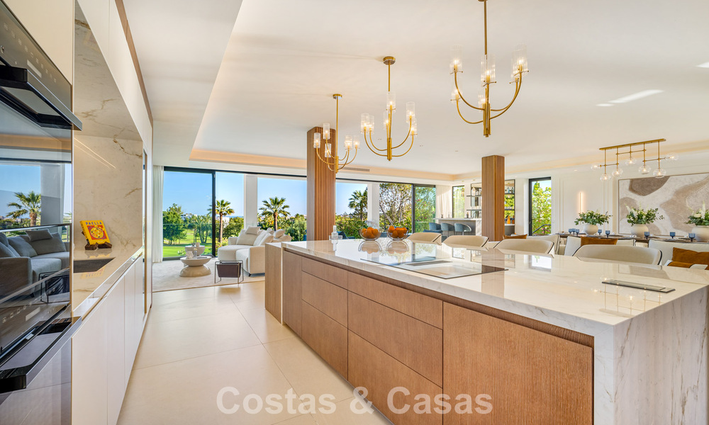 Move-in ready, state-of-the-art luxury villa for sale frontline golf in Nueva Andalucia’s Golf Valley, Marbella 781668