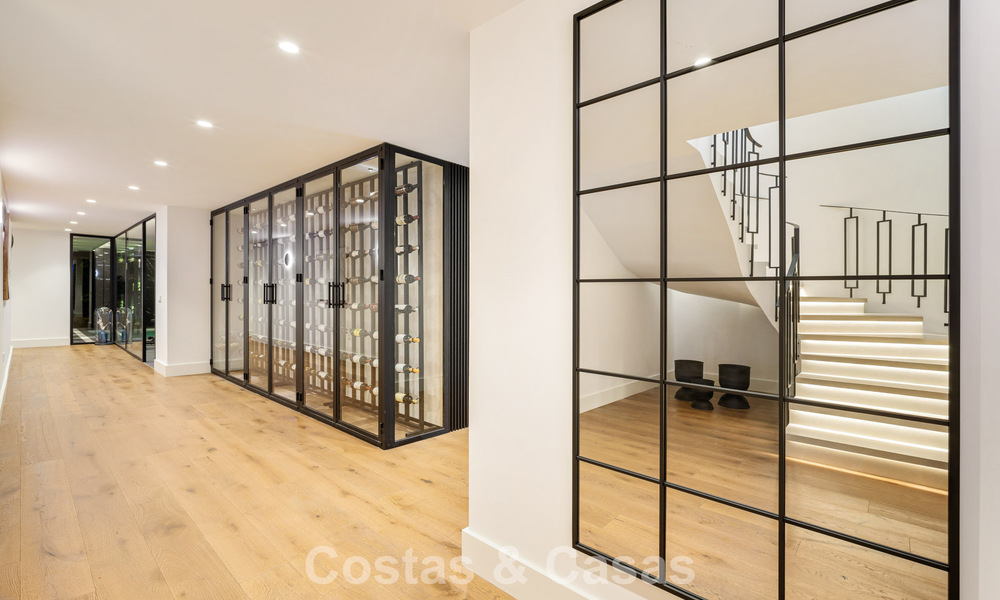 Move-in ready, state-of-the-art luxury villa for sale frontline golf in Nueva Andalucia’s Golf Valley, Marbella 781682