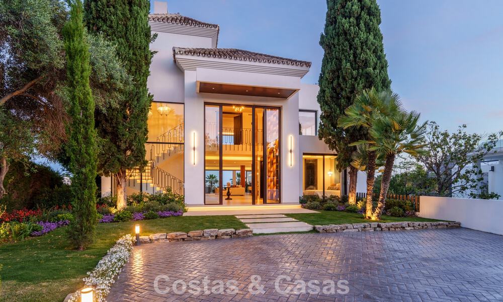 Move-in ready, state-of-the-art luxury villa for sale frontline golf in Nueva Andalucia’s Golf Valley, Marbella 781687