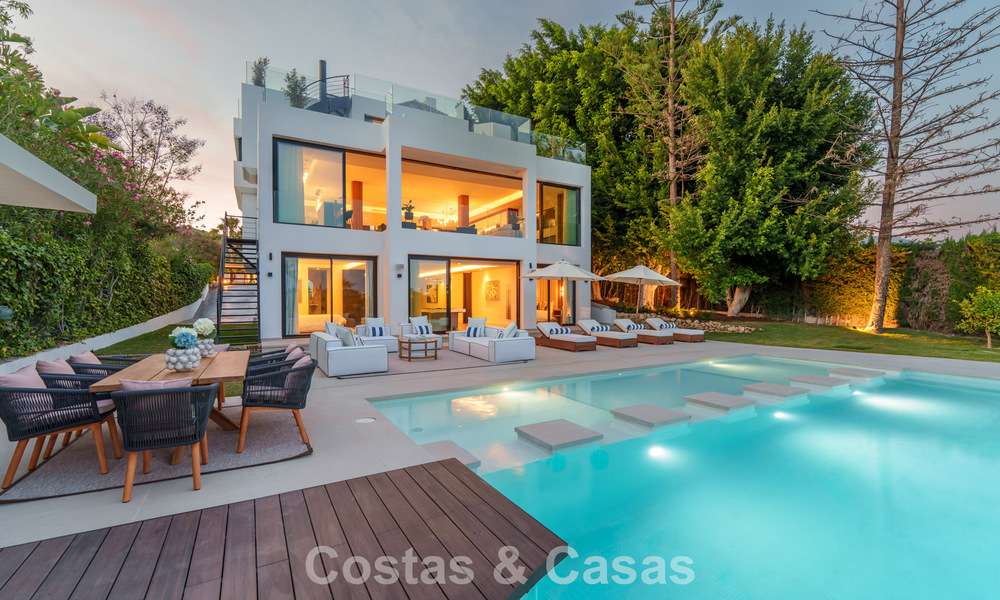 Move-in ready, state-of-the-art luxury villa for sale frontline golf in Nueva Andalucia’s Golf Valley, Marbella 781690