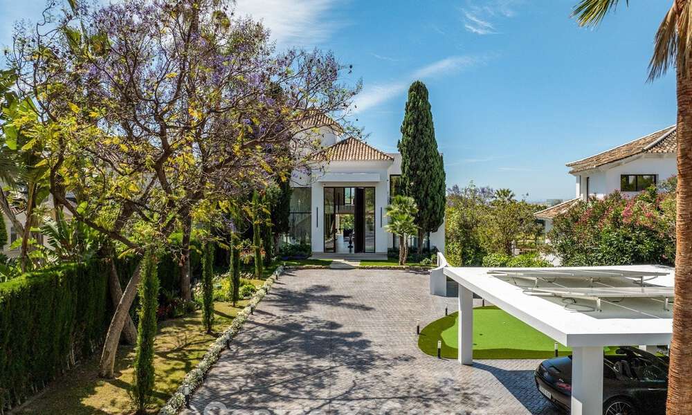 Move-in ready, state-of-the-art luxury villa for sale frontline golf in Nueva Andalucia’s Golf Valley, Marbella 781691