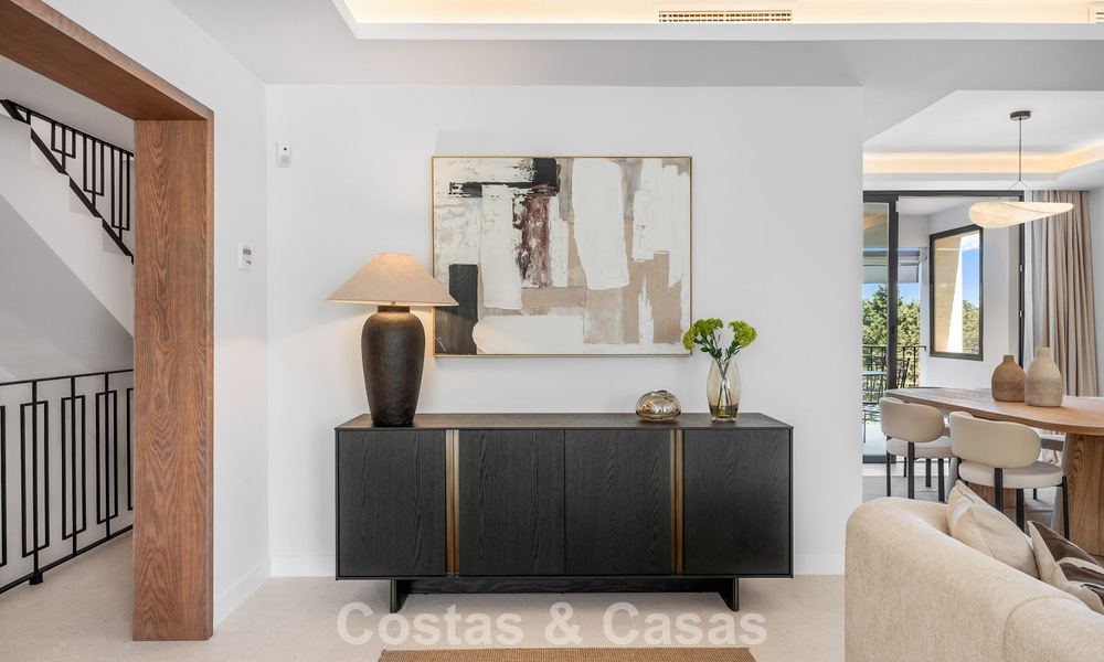 Beautifully renovated townhouse for sale frontline Aloha Golf in Nueva Andalucia, Marbella 781734