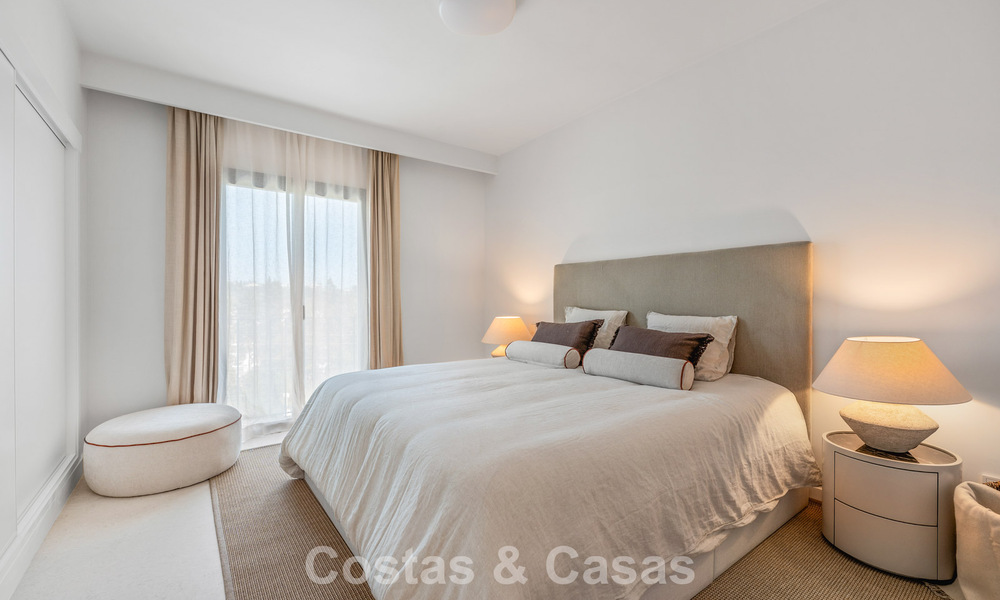 Beautifully renovated townhouse for sale frontline Aloha Golf in Nueva Andalucia, Marbella 781741