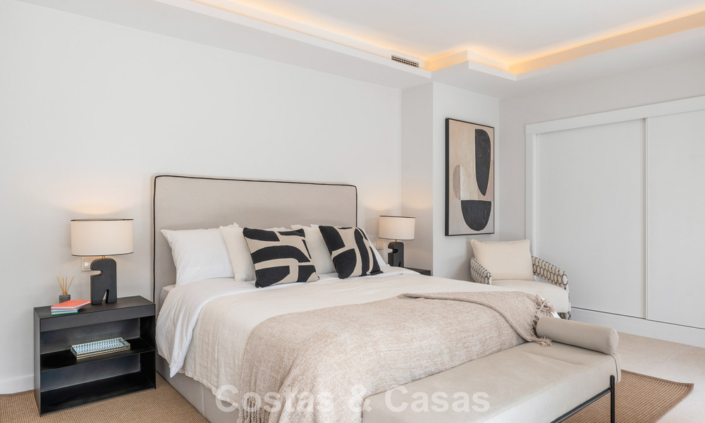 Beautifully renovated townhouse for sale frontline Aloha Golf in Nueva Andalucia, Marbella 781746
