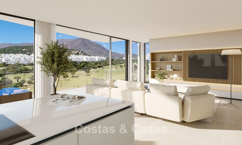 New to the market! High-tech designer villas for sale in a sought-after golf setting near the centre of Estepona 781758