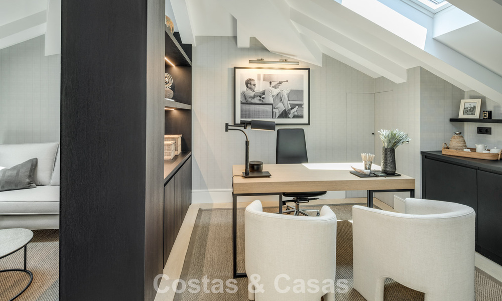 Magnificent frontline golf villa for sale in the heart of Nueva Andalucia, Marbella 781795