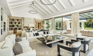 Magnificent frontline golf villa for sale in the heart of Nueva Andalucia, Marbella 781805 