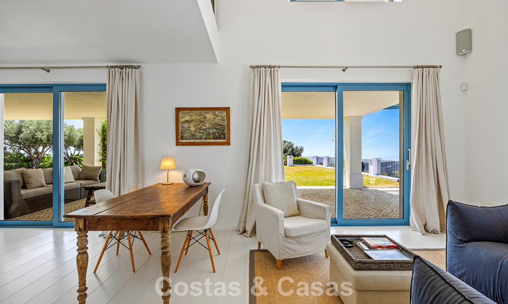 Gorgeous Mediterranean villa with breathtaking sea views for sale in Benahavis - Marbella 781823