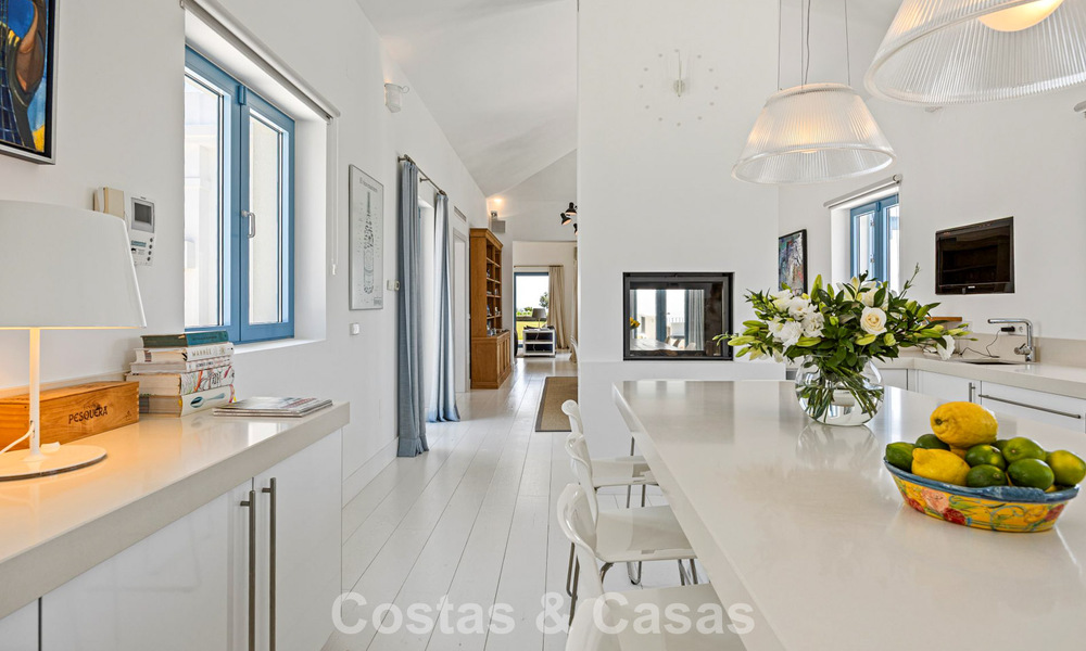 Gorgeous Mediterranean villa with breathtaking sea views for sale in Benahavis - Marbella 781828