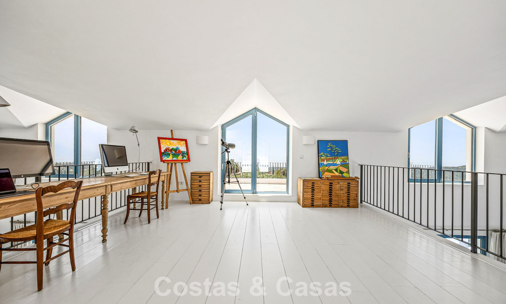 Gorgeous Mediterranean villa with breathtaking sea views for sale in Benahavis - Marbella 781857