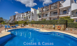 Move-in ready, spacious 3-bedroom apartment for sale with golf and sea views in Benahavis - Marbella 781918 