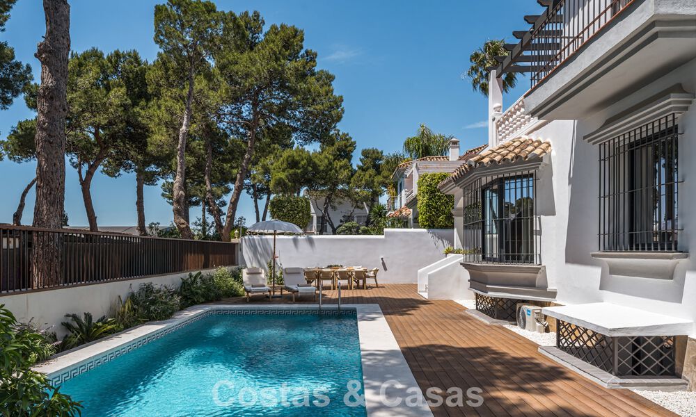Stylish southern family home for sale in Nueva Andalucia’s Golf Valley, Marbella 781867