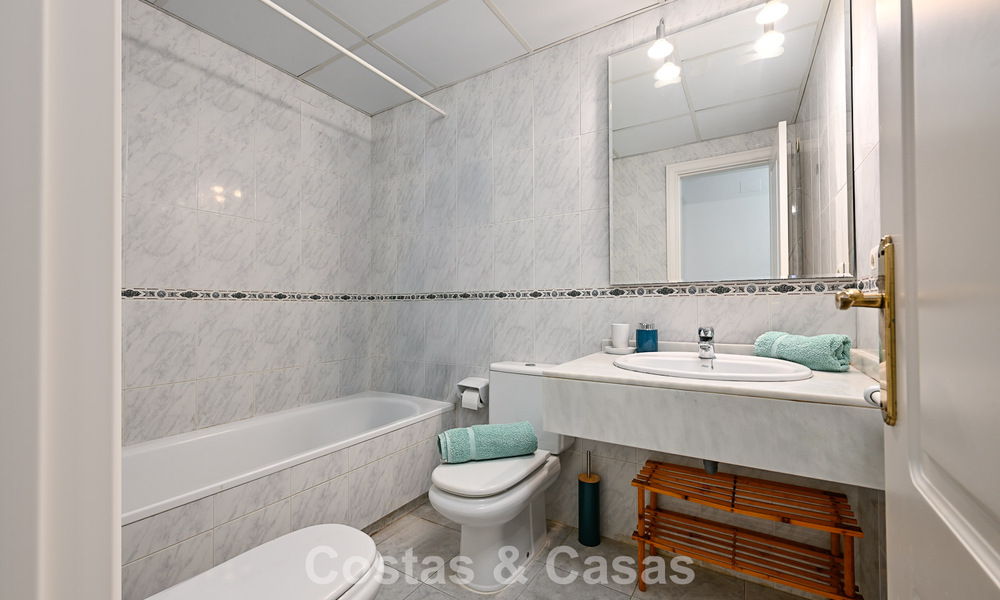 Spacious 3-bedroom apartment for sale, walking distance to the beach and the centre of San Pedro, Marbella 781941