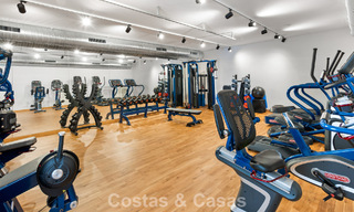 Move-in ready, contemporary apartment for sale on the New Golden Mile between Marbella and Estepona 781952 