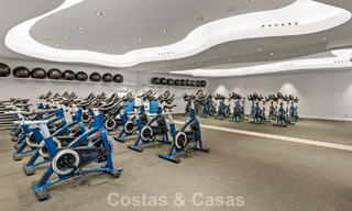 Move-in ready, contemporary apartment for sale on the New Golden Mile between Marbella and Estepona 781954 