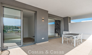 Move-in ready, contemporary apartment for sale on the New Golden Mile between Marbella and Estepona 781968 