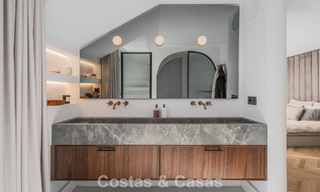 Move-in ready duplex penthouse, modern renovated, with stunning sea views for sale in Marbella - Benahavis 782405 