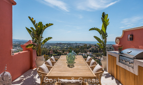 Move-in ready duplex penthouse, modern renovated, with stunning sea views for sale in Marbella - Benahavis 782413