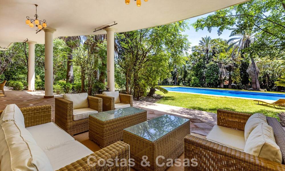 Unique, stately residence for sale in the heart of Marbella’s prestigious Golden Mile 782424