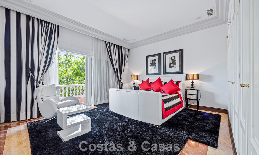 Unique, stately residence for sale in the heart of Marbella’s prestigious Golden Mile 782442