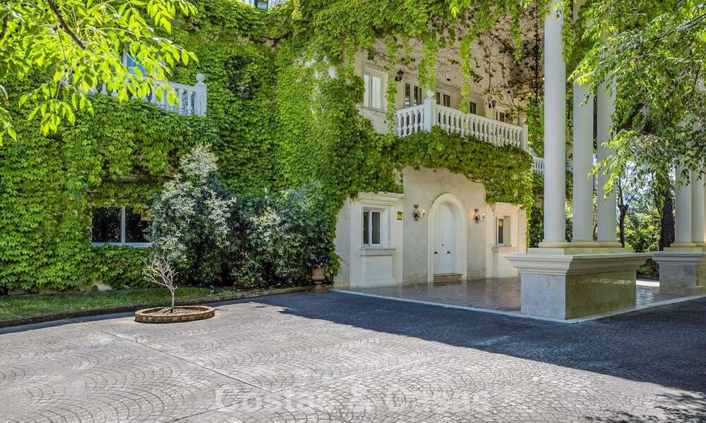 Unique, stately residence for sale in the heart of Marbella’s prestigious Golden Mile 782450