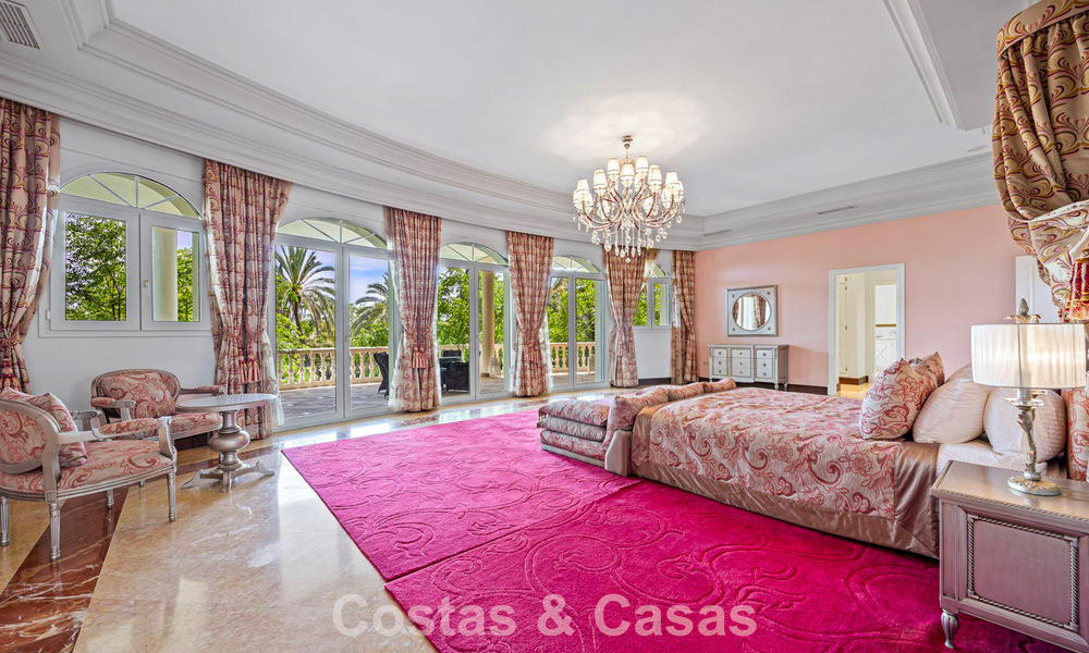 Unique, stately residence for sale in the heart of Marbella’s prestigious Golden Mile 782452
