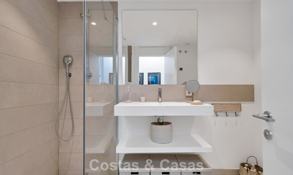 Move-in ready apartment with mountain and sea views for sale in a progressive lifestyle complex in Fuengirola, Costa del Sol 782094