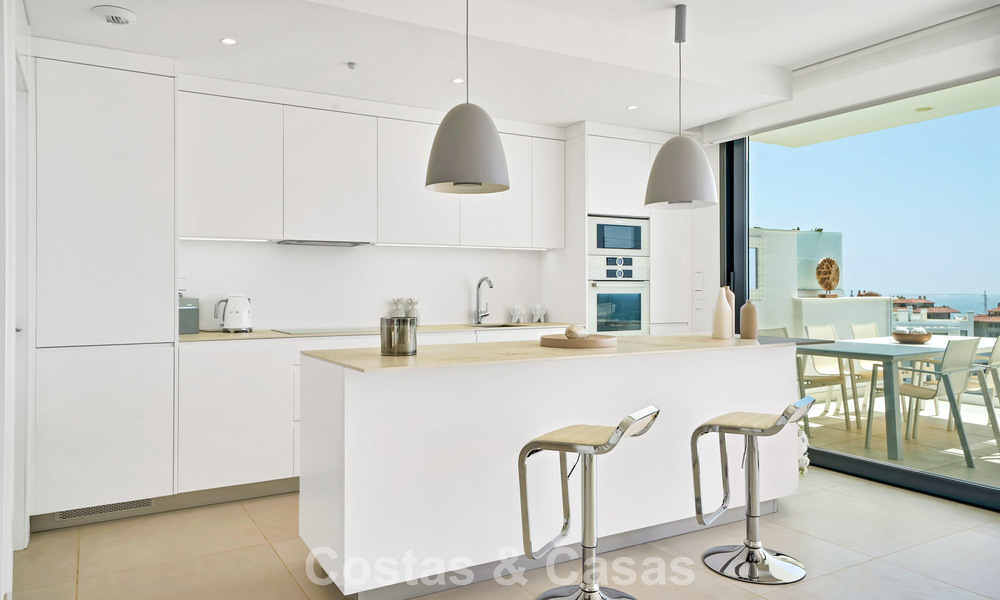 Move-in ready apartment with mountain and sea views for sale in a progressive lifestyle complex in Fuengirola, Costa del Sol 782113