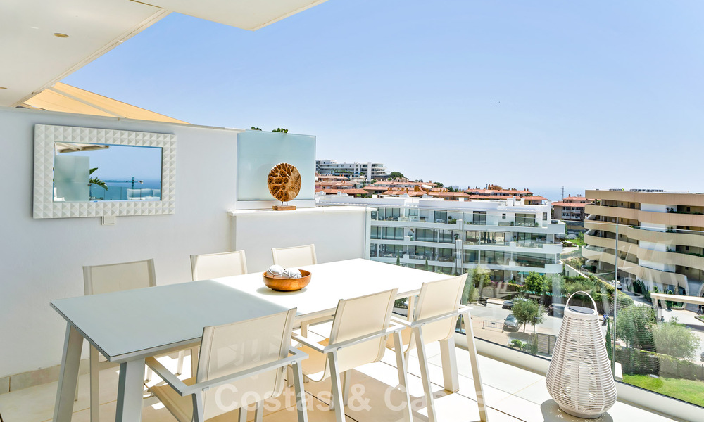 Move-in ready apartment with mountain and sea views for sale in a progressive lifestyle complex in Fuengirola, Costa del Sol 782119