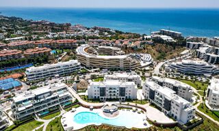 Move-in ready apartment with mountain and sea views for sale in a progressive lifestyle complex in Fuengirola, Costa del Sol 782129 