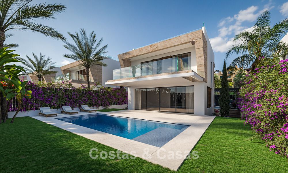New build villas for sale within walking distance of a fantastic clubhouse on the New Golden Mile between Marbella and Estepona 781986