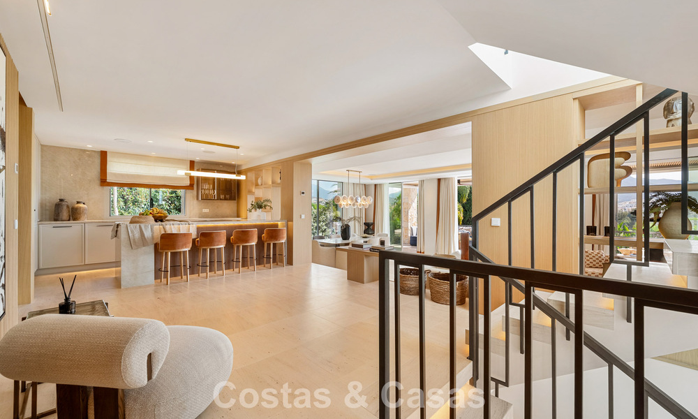 Move-in ready, stylishly renovated luxury villa for sale in the heart of Nueva Andalucia’s Golf Valley, Marbella 783165